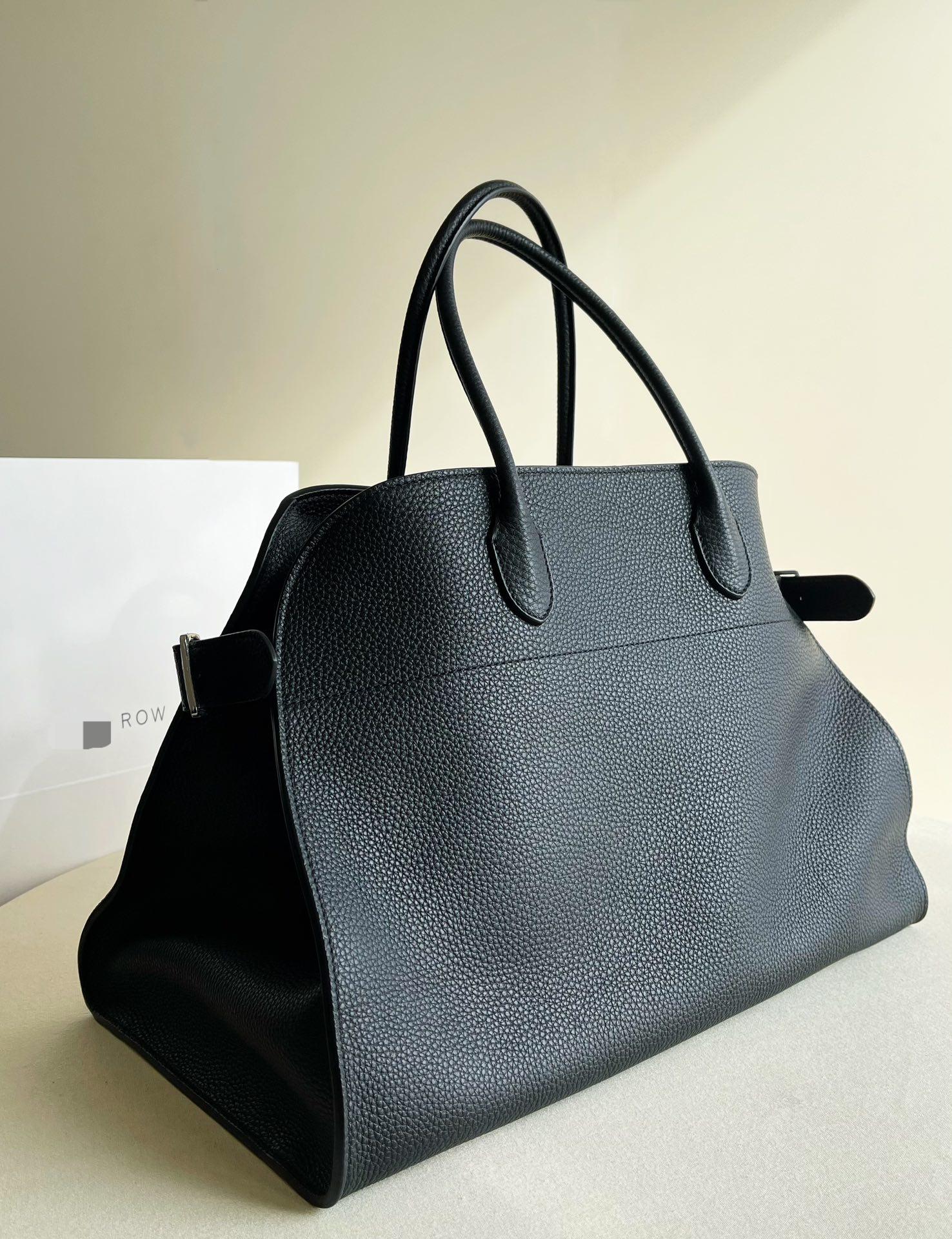 Row Margaux17 XL lychee grain black